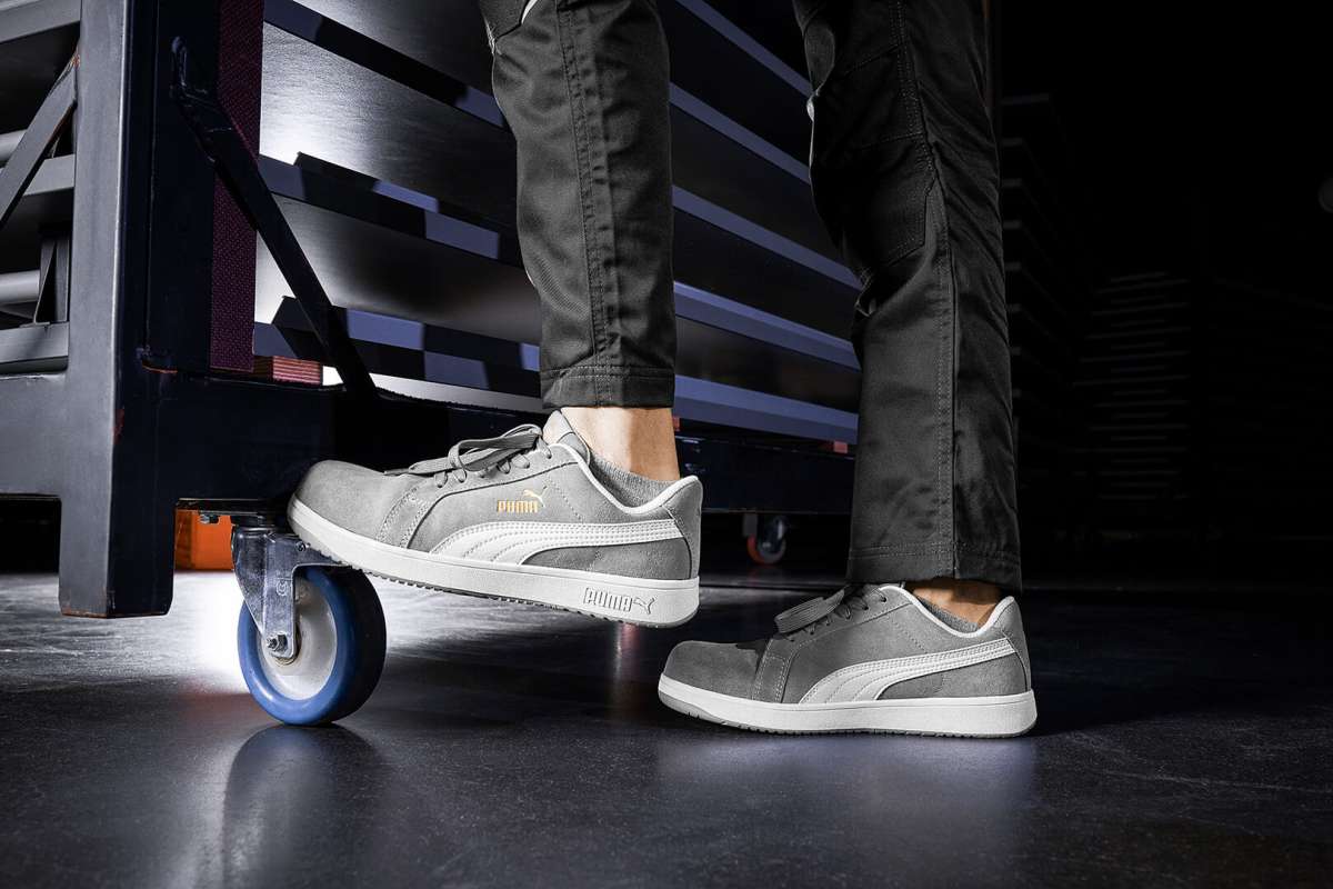 ICONIC GREY LOW PUMA SAFETY Sicherheitsschuhe S1PL ESD Puma Safety English
